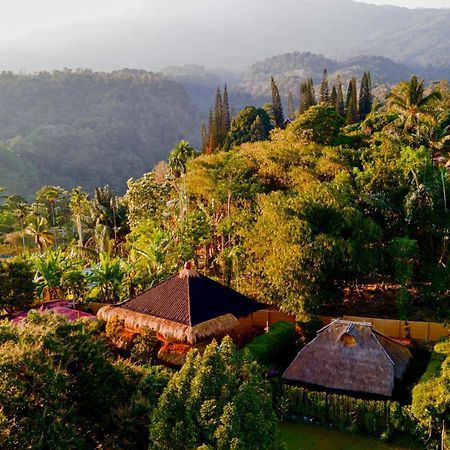 Rinjani Lighthouse Hotell Senaru Exteriör bild