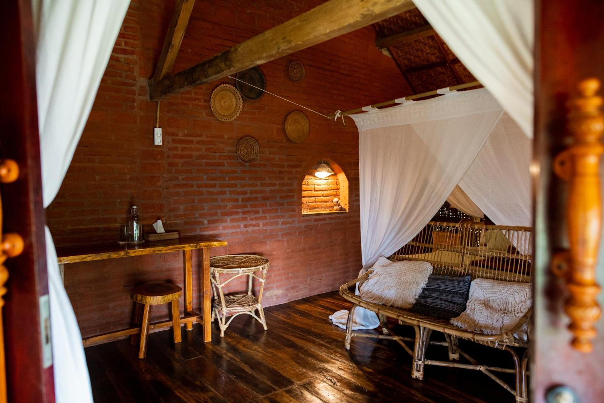 Rinjani Lighthouse Hotell Senaru Exteriör bild